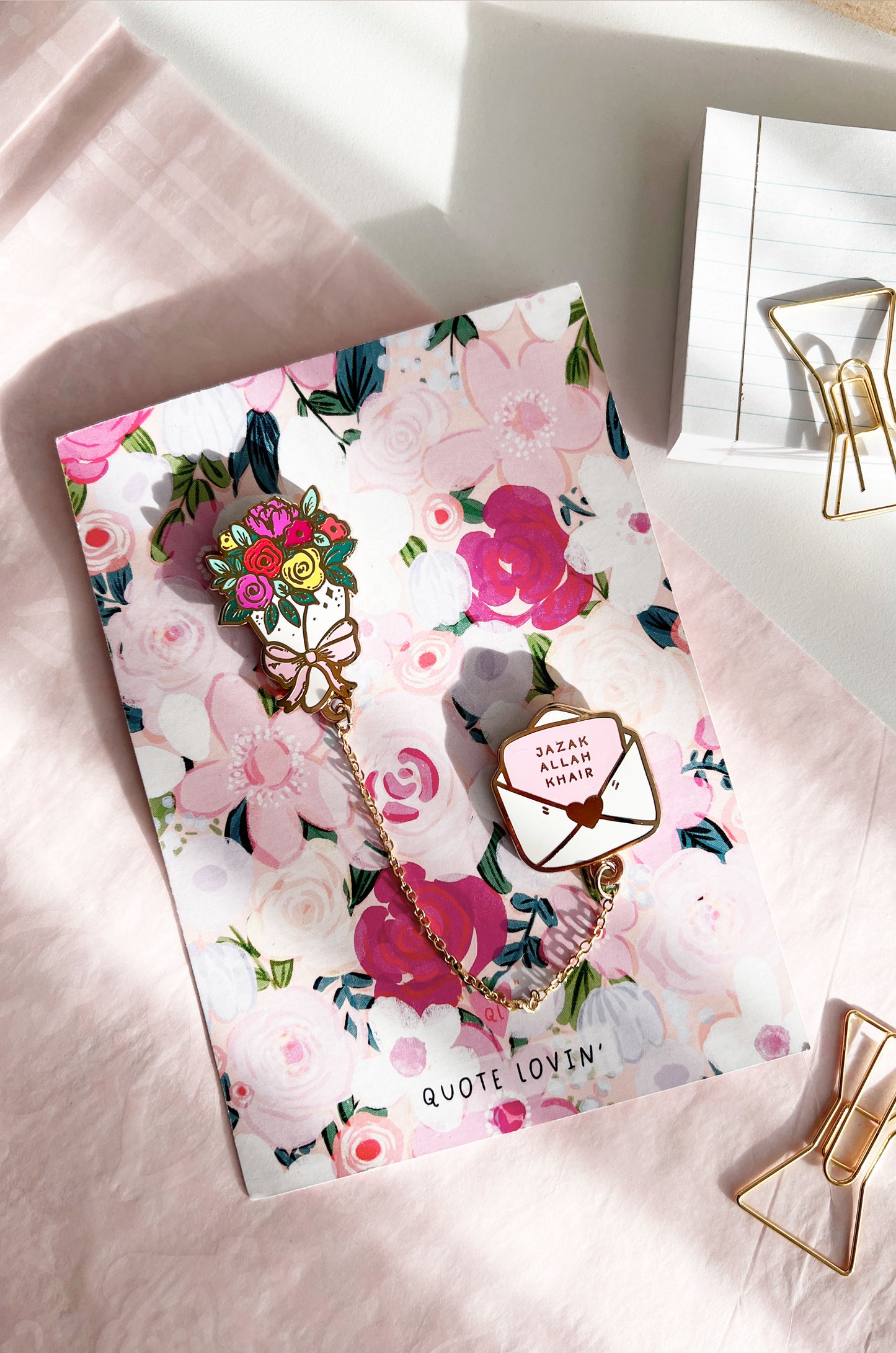Flower bouquet chain pins | Quote Lovin' | Eid gifts - Quote Lovin'