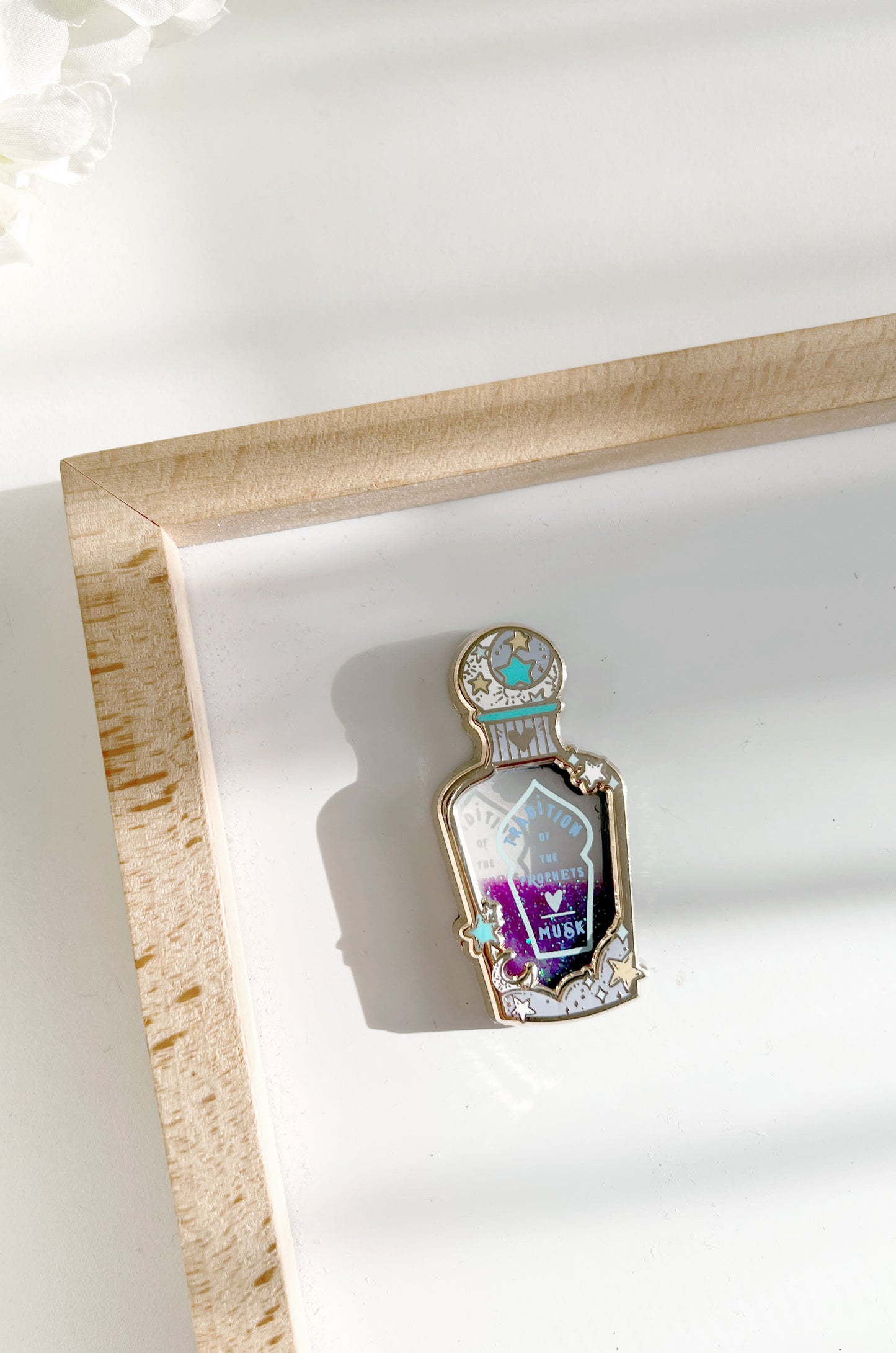 Perfume - Glitter liquid Magnet | Quote Lovin' | Eid gifts