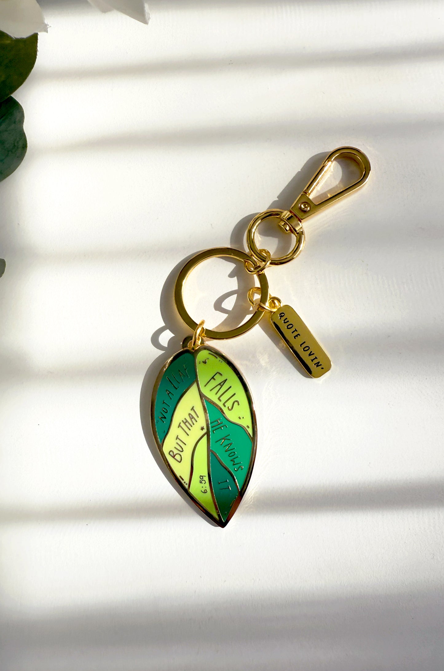 Leaf keyring | Quote Lovin' | Eid gifts - Quote Lovin'